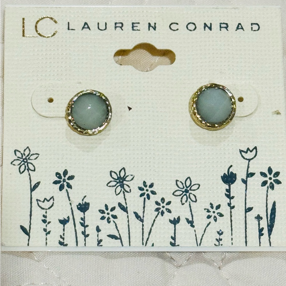 LC Lauren Conrad Light Blue Green Faceted Studs NWT